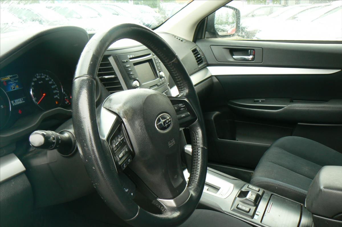 subaru-outback-2-0-d-boxer-4x4-automat - 9