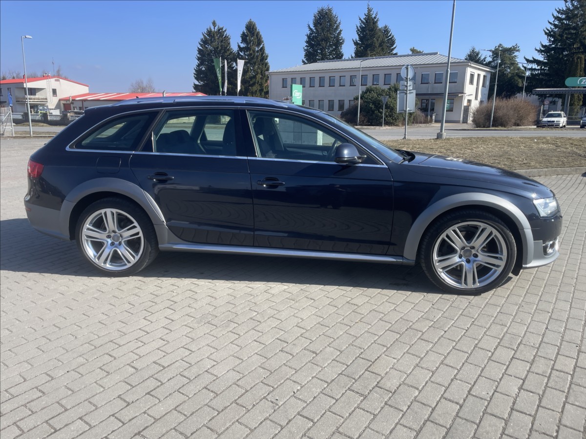 audi-a4-allroad-2-0-tdi-140kw-quattro-stronic-1maj-euro6 - 4