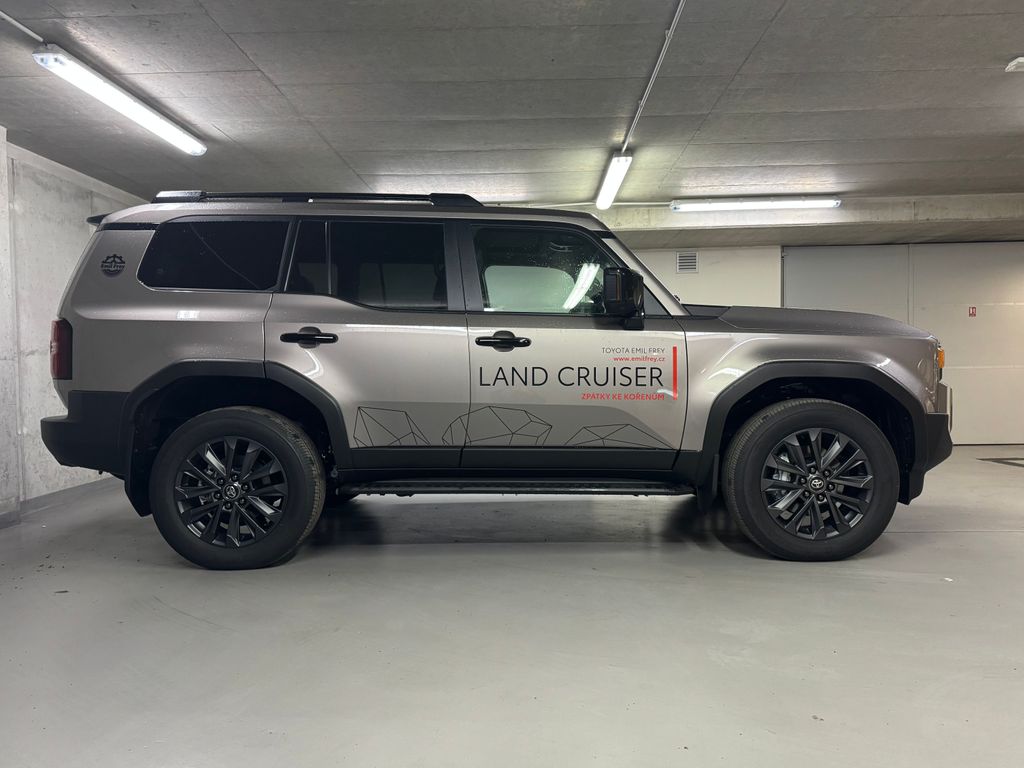 toyota-land-cruiser-2-8l-d-4d-diesel-48v-mhev-4x4-executive - 3