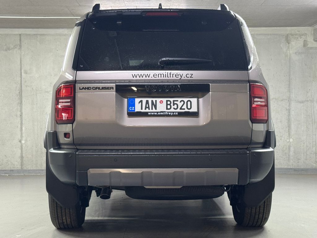 toyota-land-cruiser-2-8l-d-4d-diesel-48v-mhev-4x4-executive - 5