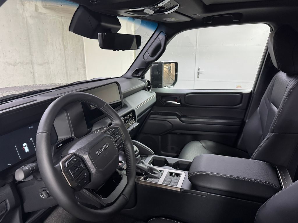toyota-land-cruiser-2-8l-d-4d-diesel-48v-mhev-4x4-executive - 8