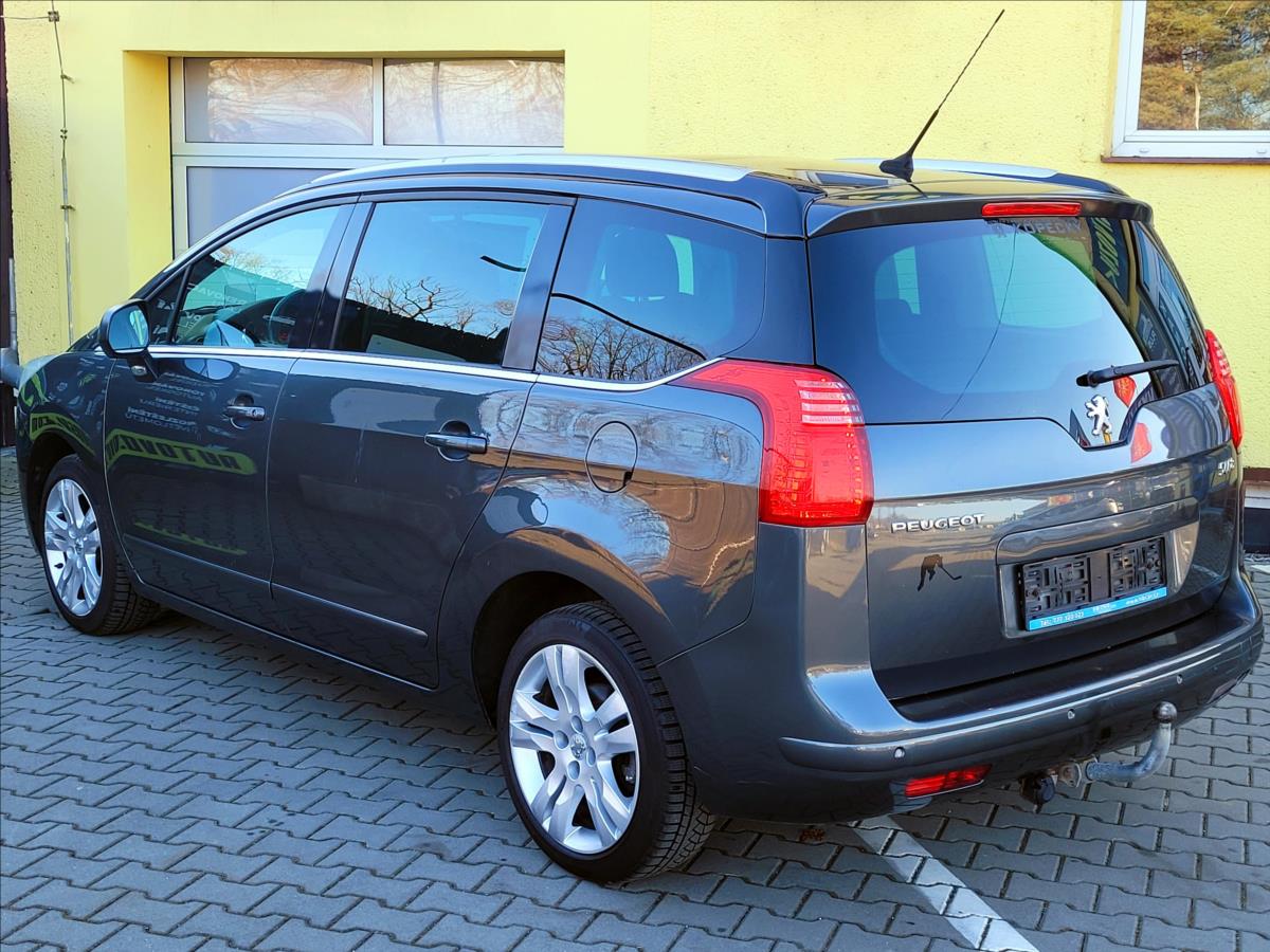 peugeot-5008-1-6-t-sw-digiklima - 6