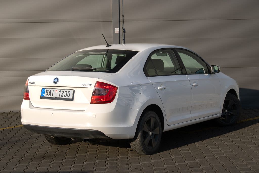 skoda-rapid - 7