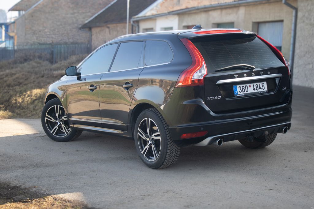 volvo-xc60-volvo-xc60-novy-motor-zaruka - 4