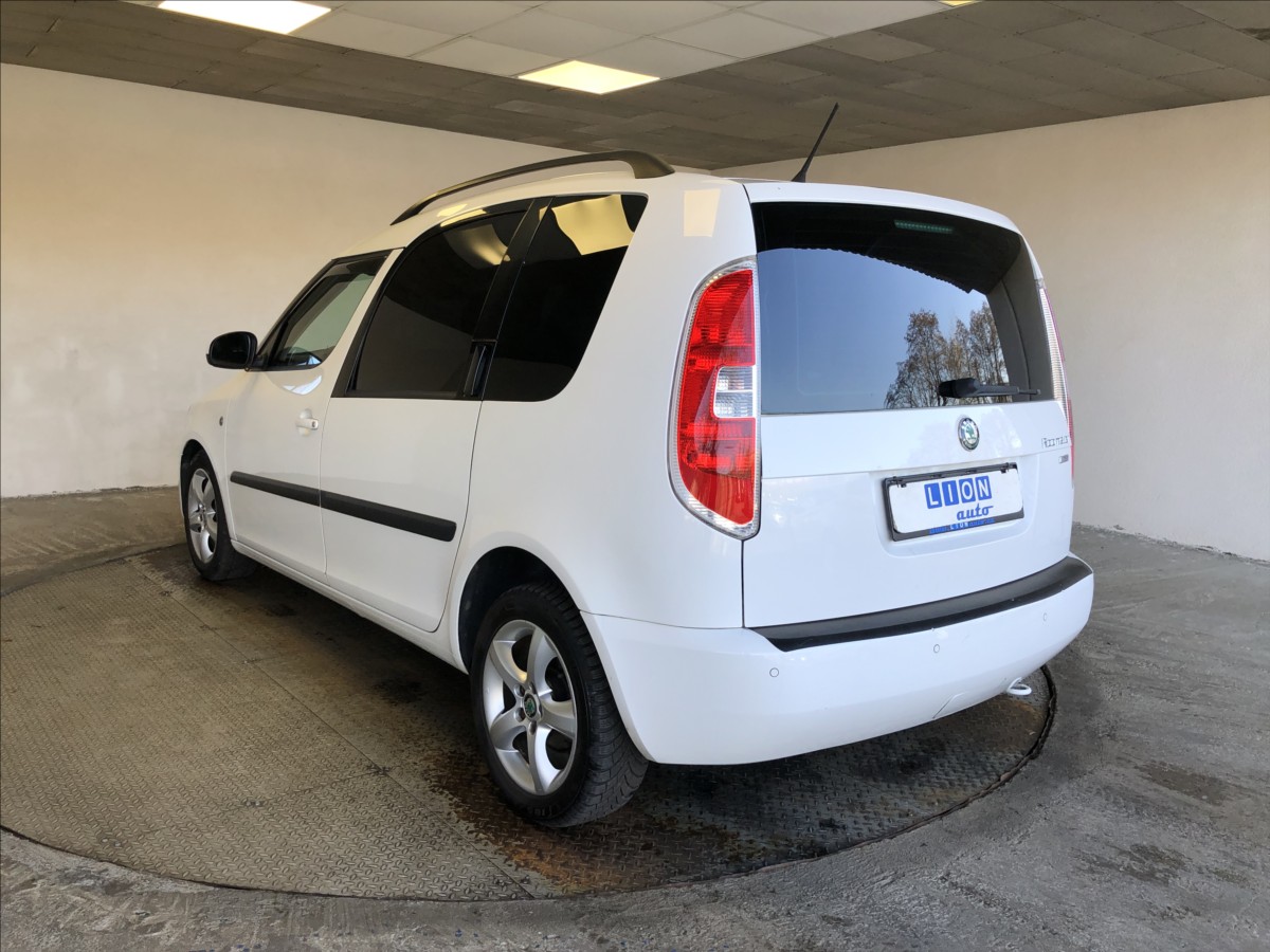 skoda-roomster-1-2-tsi - 4