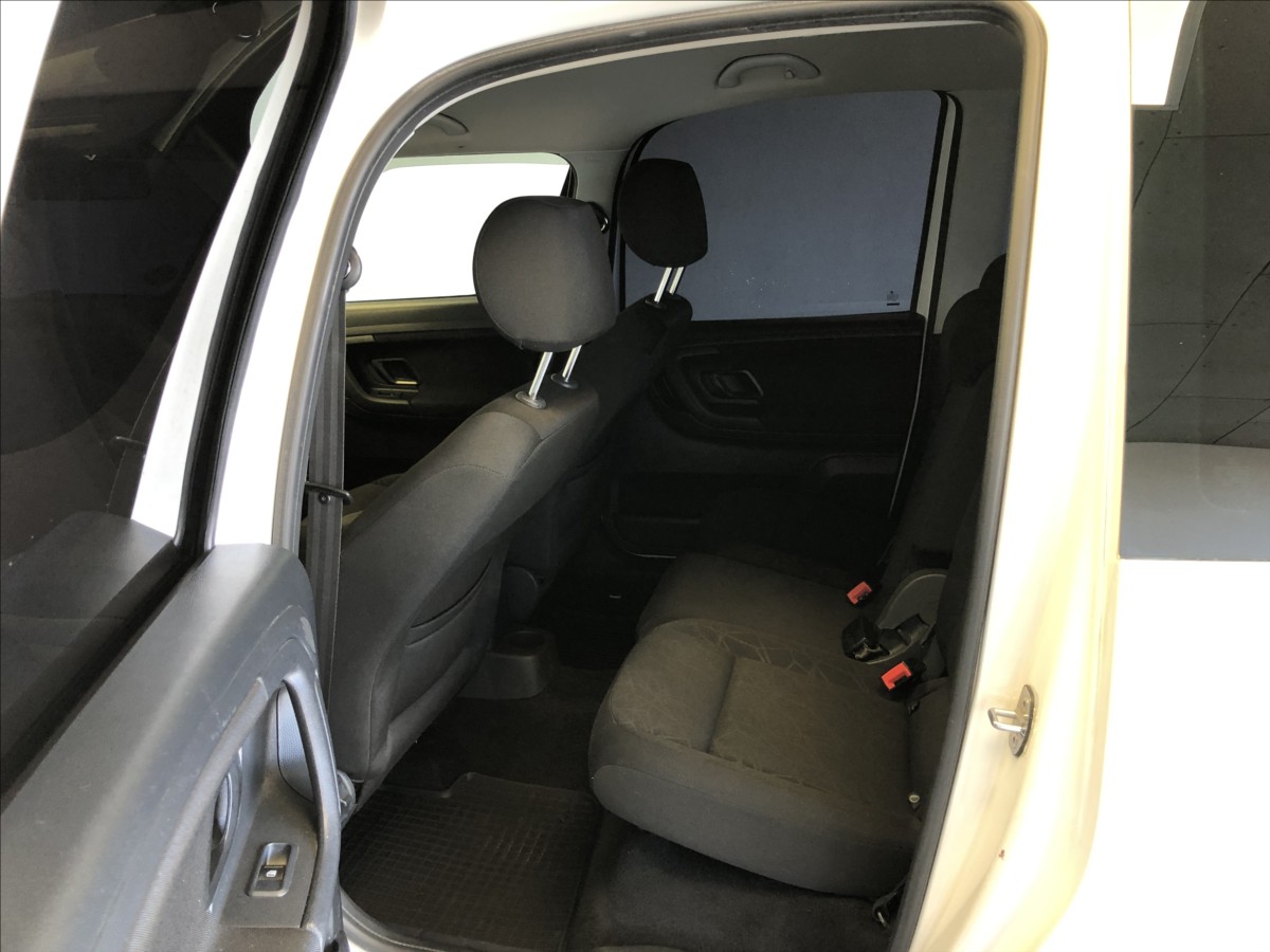skoda-roomster-1-2-tsi - 9