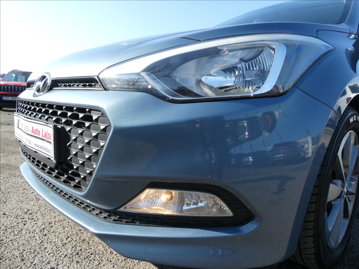 hyundai-i20-1-1-crdi-1-majitel-webasto - 3