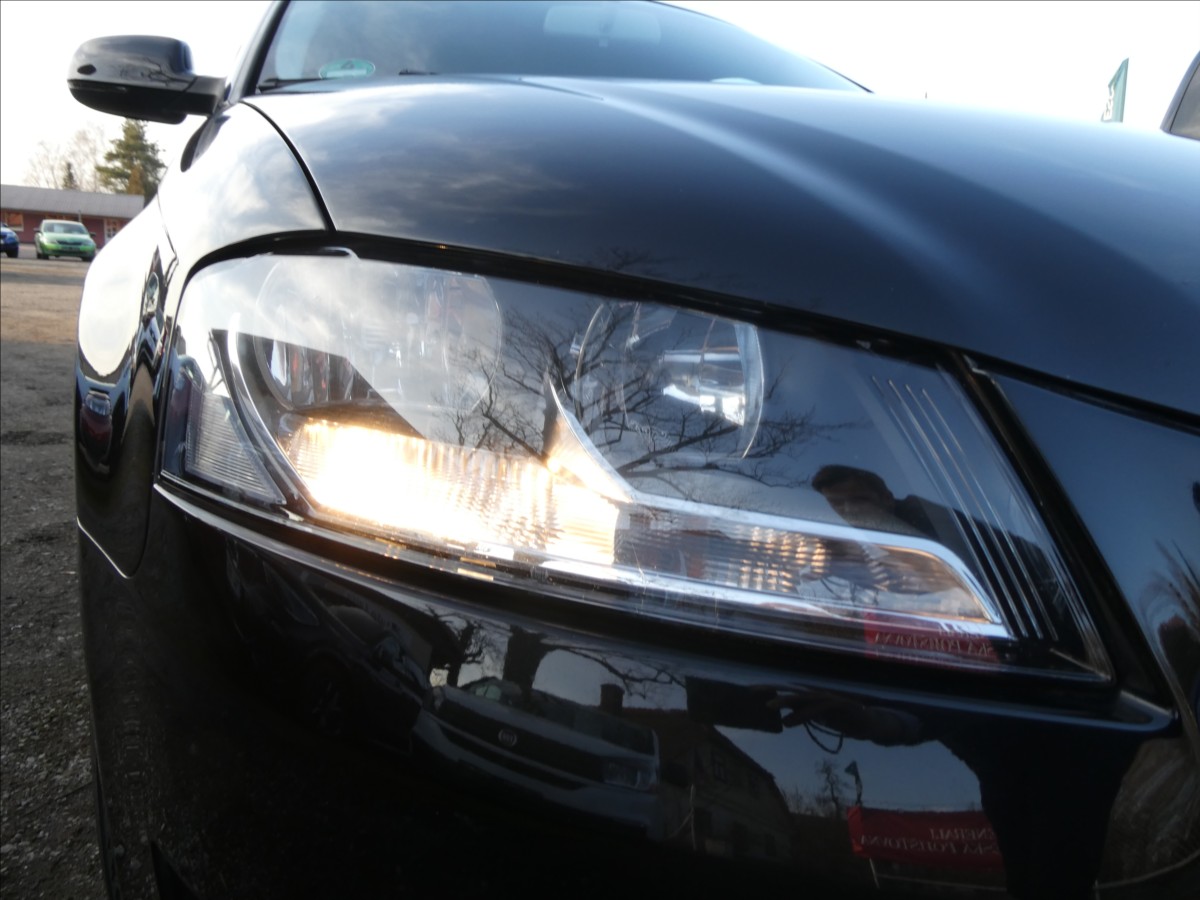 audi-a3-1-6-tdi-77kw-serviska-digi-klima - 4