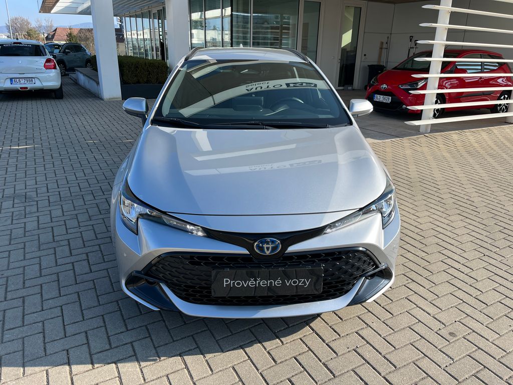 toyota-corolla-1-8-hybrid-comfort-tech-ts - 8