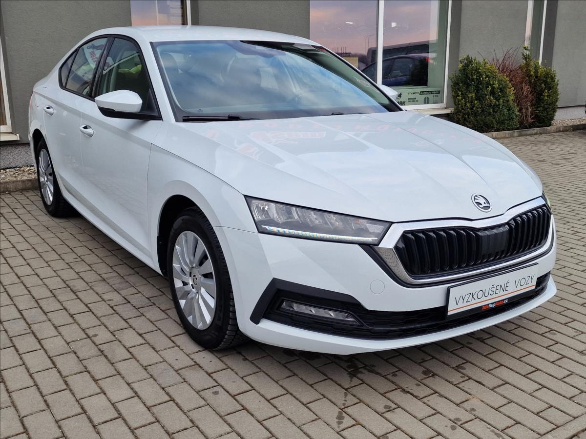 skoda-octavia-1-0-tsi-81kw-puvod-cr-1-maj - 2