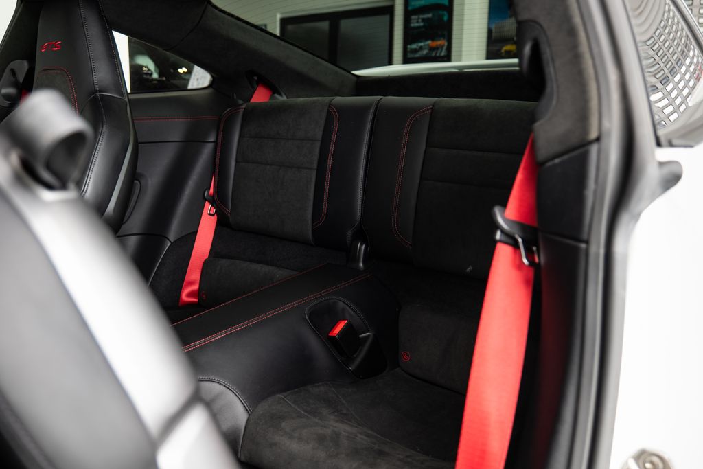 porsche-911-992-2-carrera-gts-bose-matri - 8