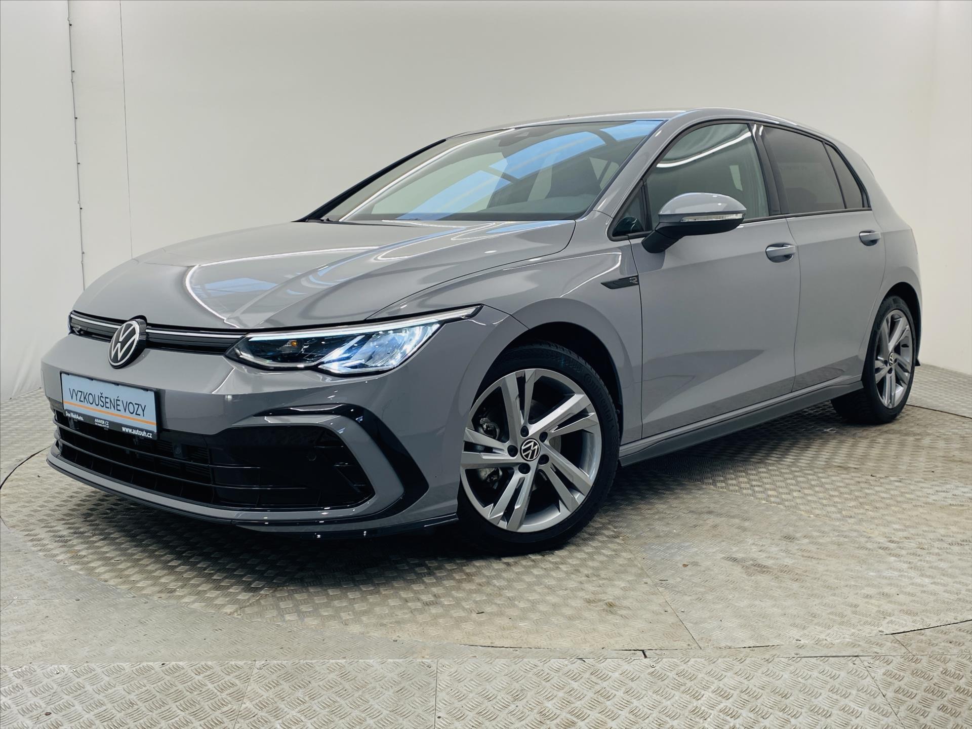 Volkswagen Golf 1,5 R-line