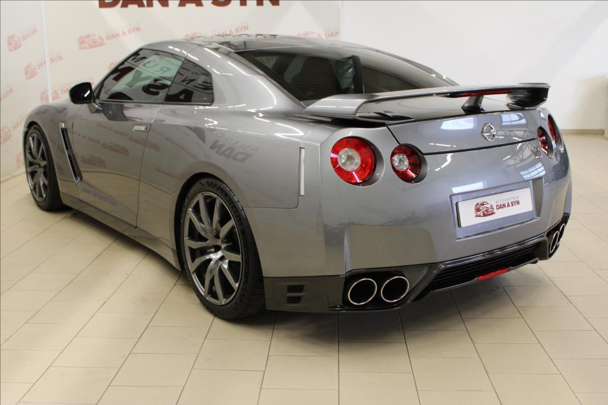 nissan-gt-r-3-8-gt-r-r35-cz-puvod-dph-top - 5