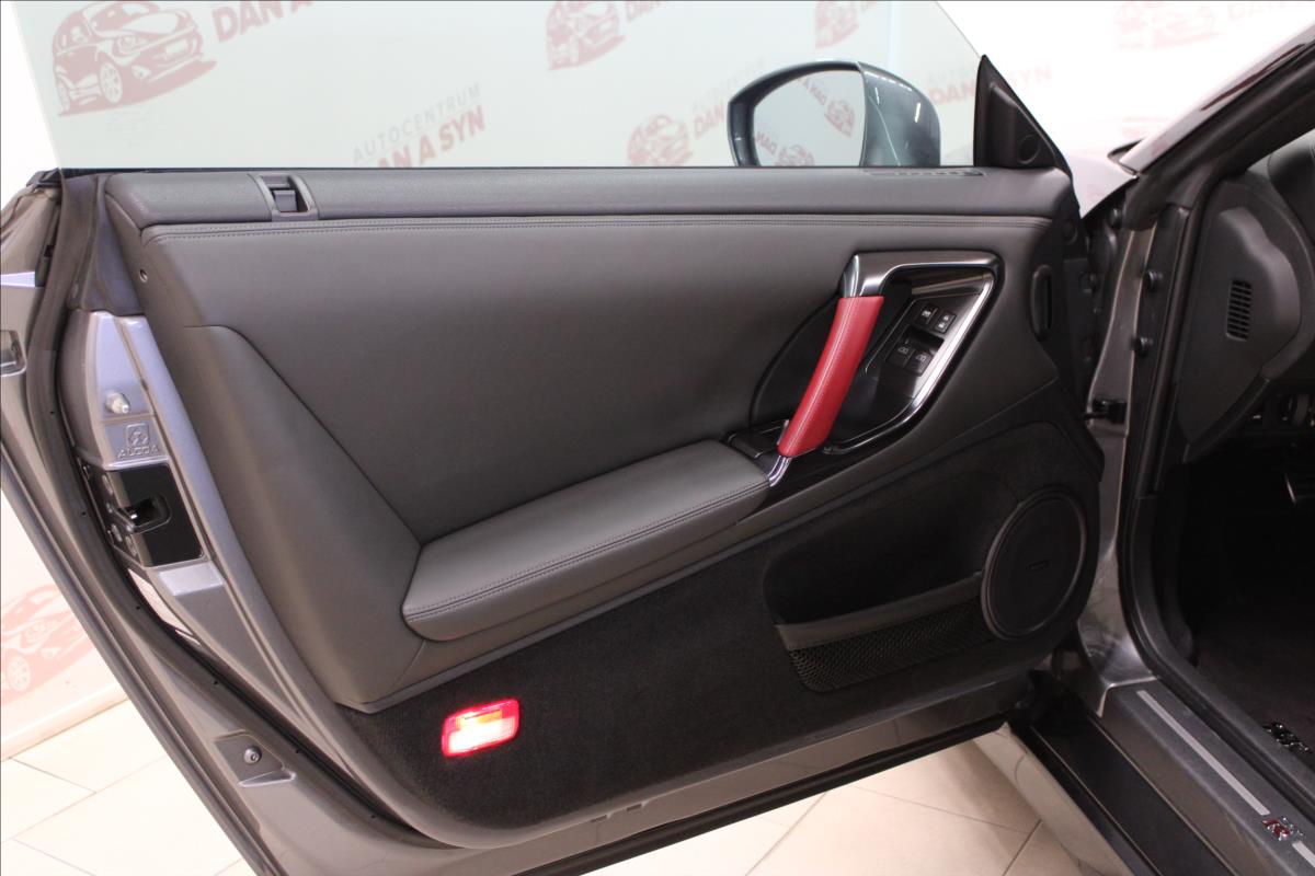 nissan-gt-r-3-8-gt-r-r35-cz-puvod-dph-top - 9