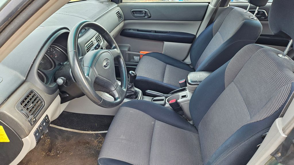 subaru-forester-2-0i-4x4 - 6