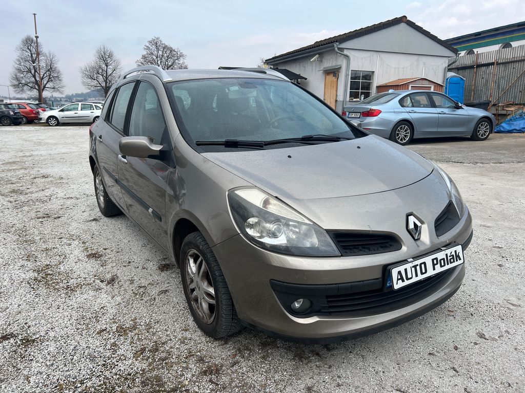 renault-clio-1-5-dci - 1