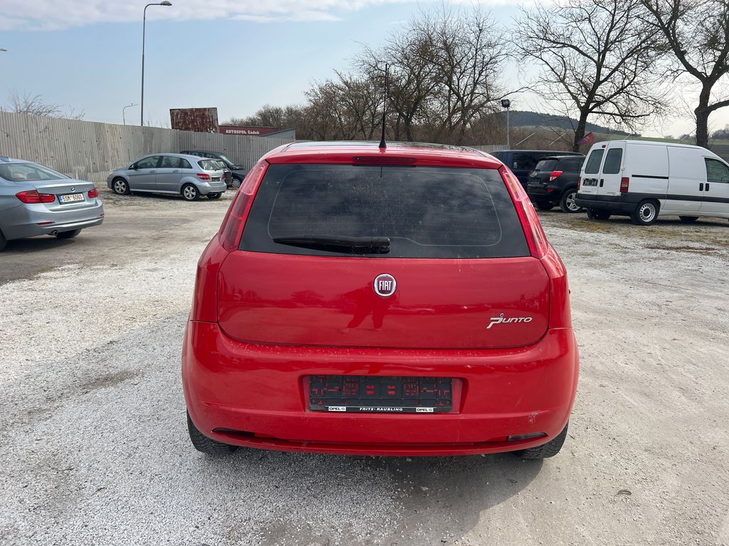 fiat-grande-punto-1-2-8v - 6