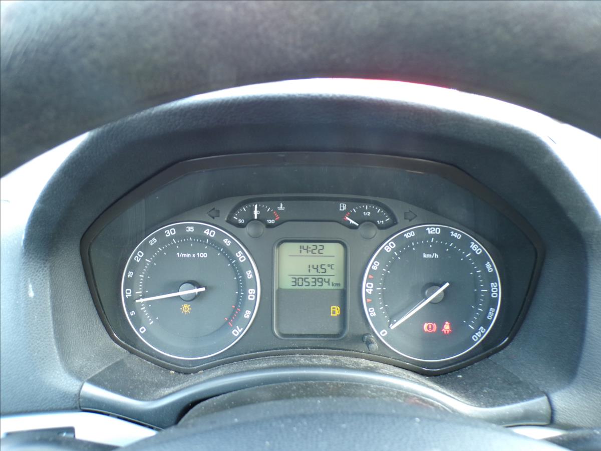 skoda-octavia-1-8-tsi-servisni-kniha - 7