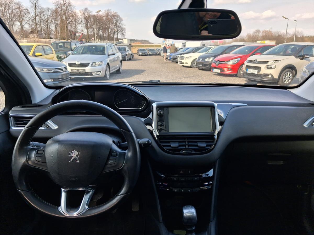 peugeot-208-1-6-hdi-84-kw-6-kvalt - 8