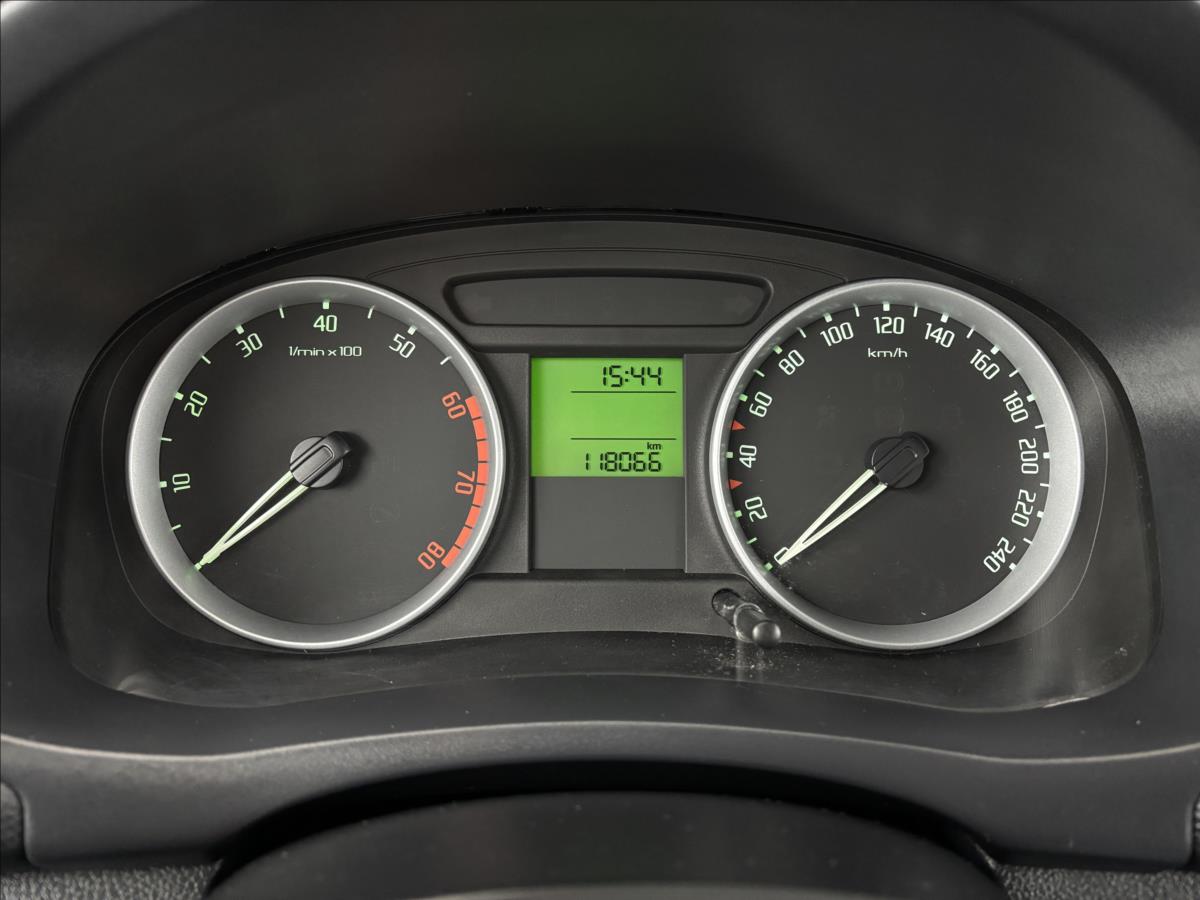 skoda-fabia-1-2-htp - 7