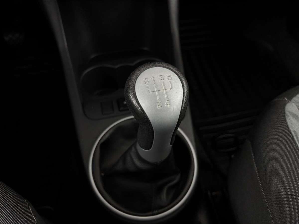 skoda-fabia-1-2-htp - 8