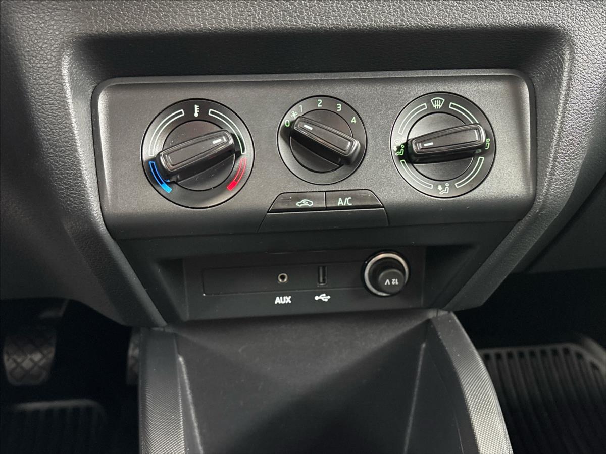 skoda-fabia-1-2-tsi-ambition - 9