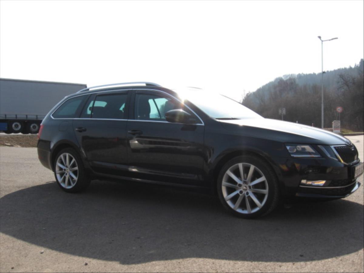 skoda-octavia-1-6-tdi-style-plus - 3