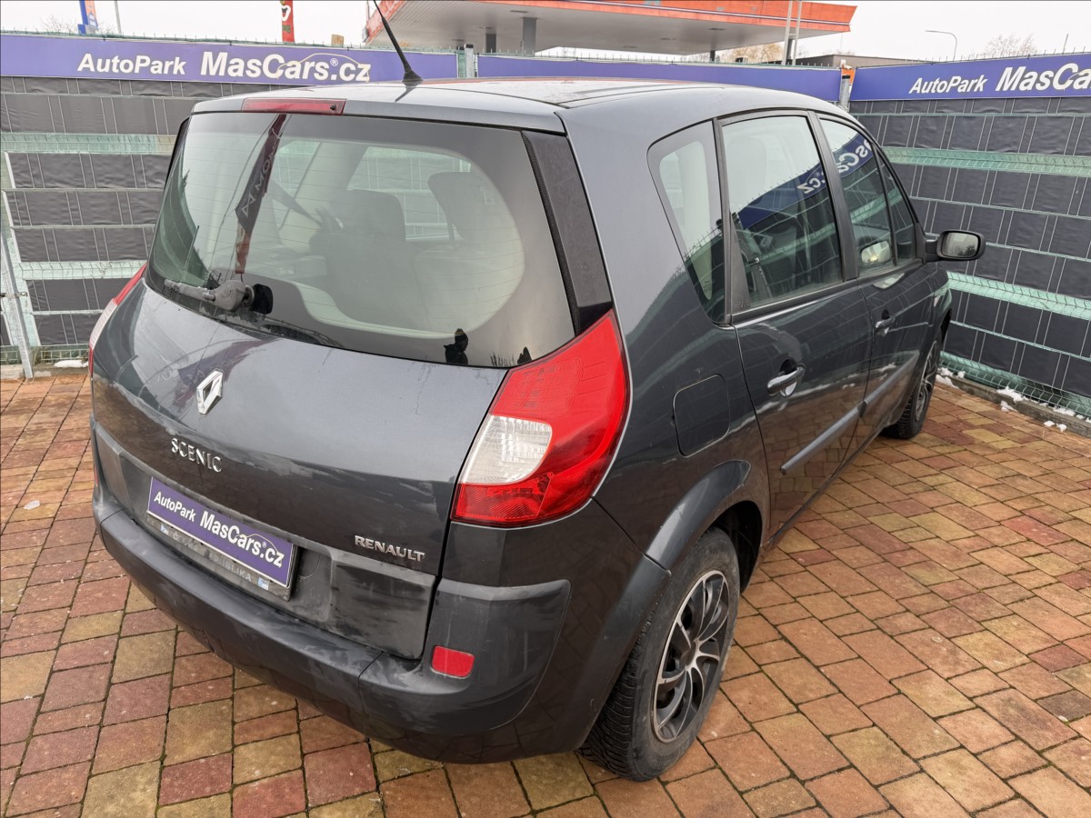 renault-scenic-1-5-dci - 4