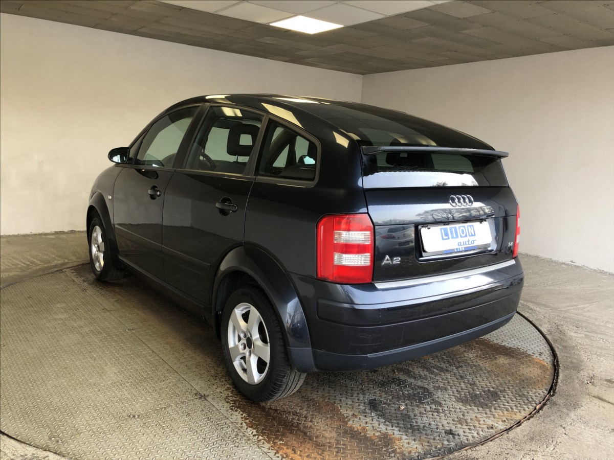 audi-a2-1-4-16v - 4