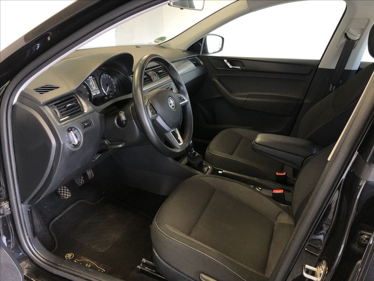 skoda-rapid-1-2-tsi - 8