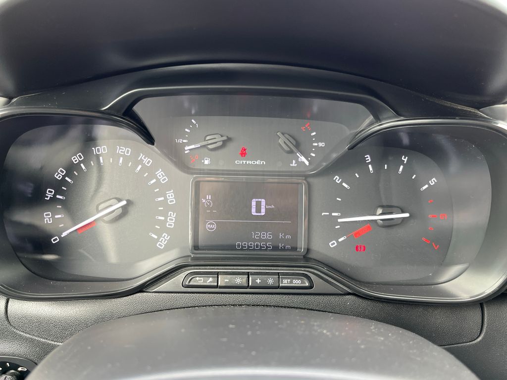 citroen-c3-1-2-82k-displej-servis-zaruka - 9