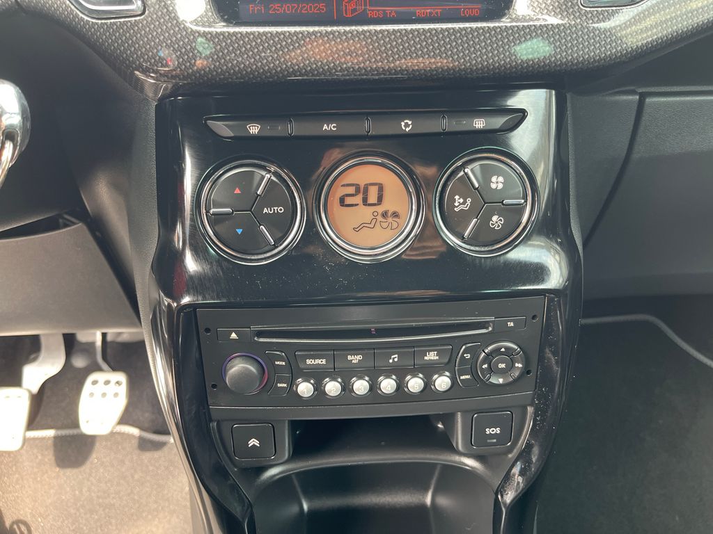 citroen-ds3-1-6-155k-servis-zaruka-stk - 8