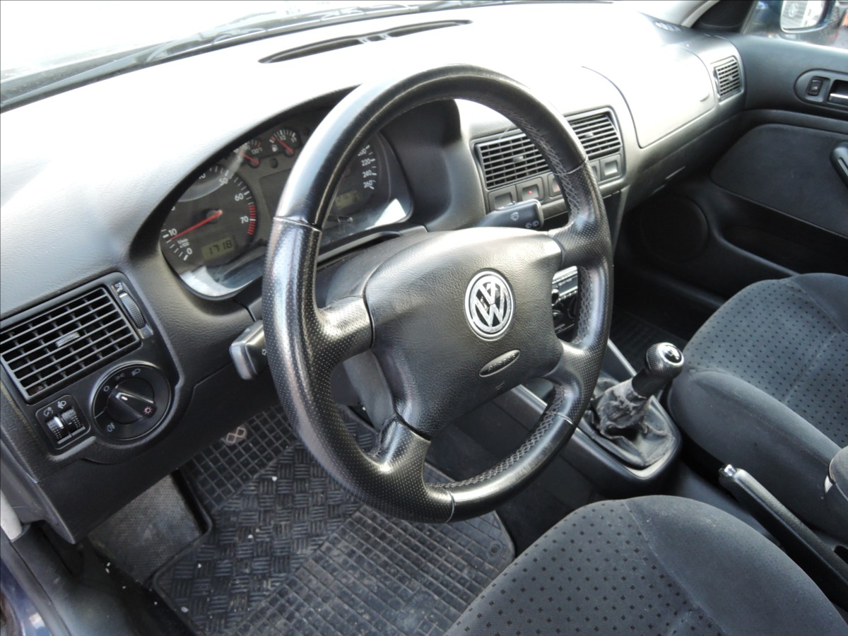 volkswagen-golf-1-6-i - 8