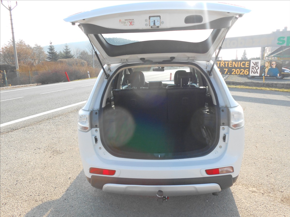 mitsubishi-outlander-2-2-di-d-110-kw-4-wd-serviska - 7