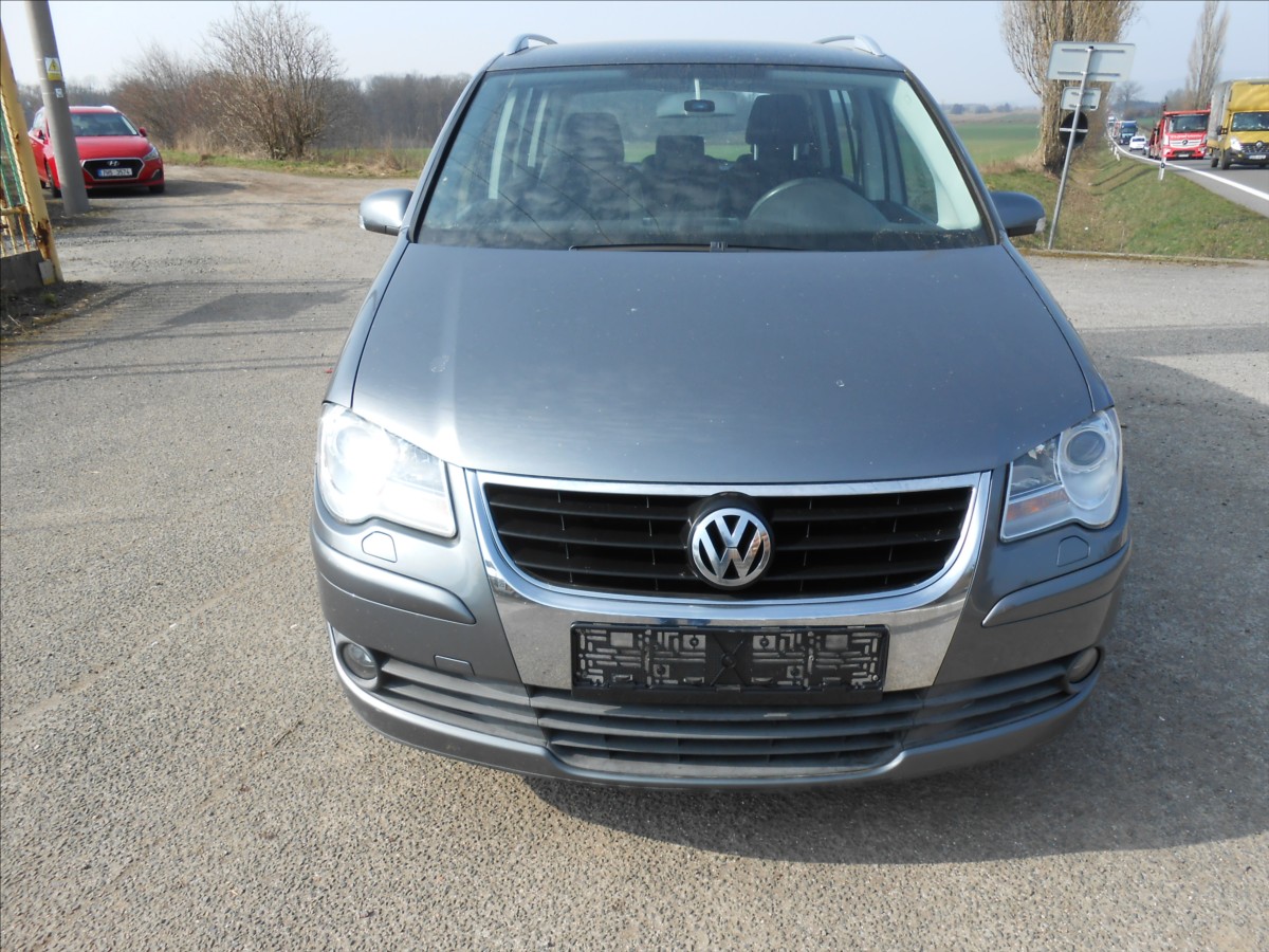 volkswagen-touran-2-0-103-kw-klima-historie - 6