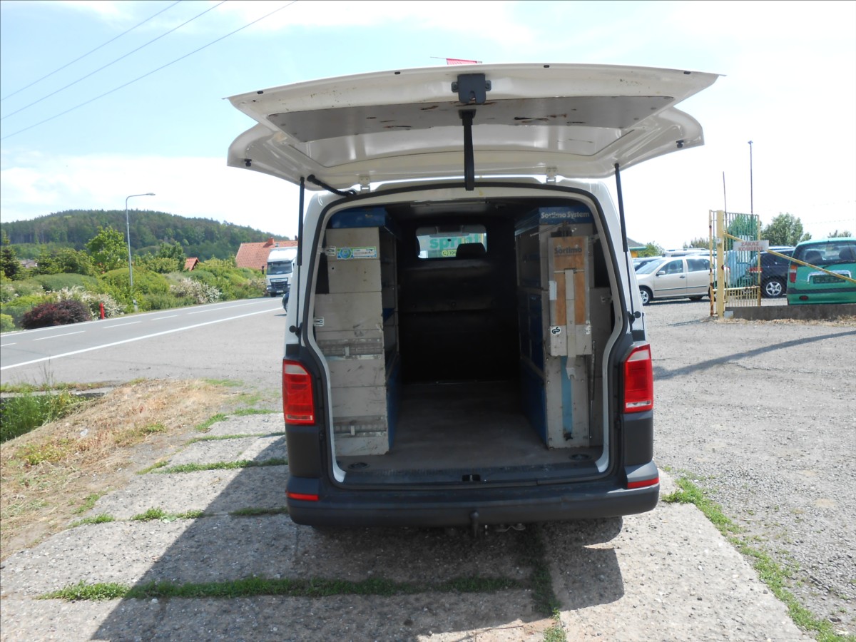 volkswagen-transporter-2-0-tdi-75-kw-3-mista-serviska - 8