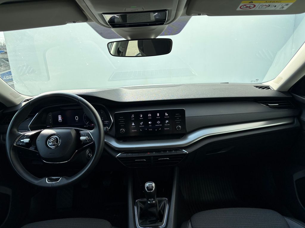 skoda-octavia-1-5-tsi-110kw-combi-dph - 4