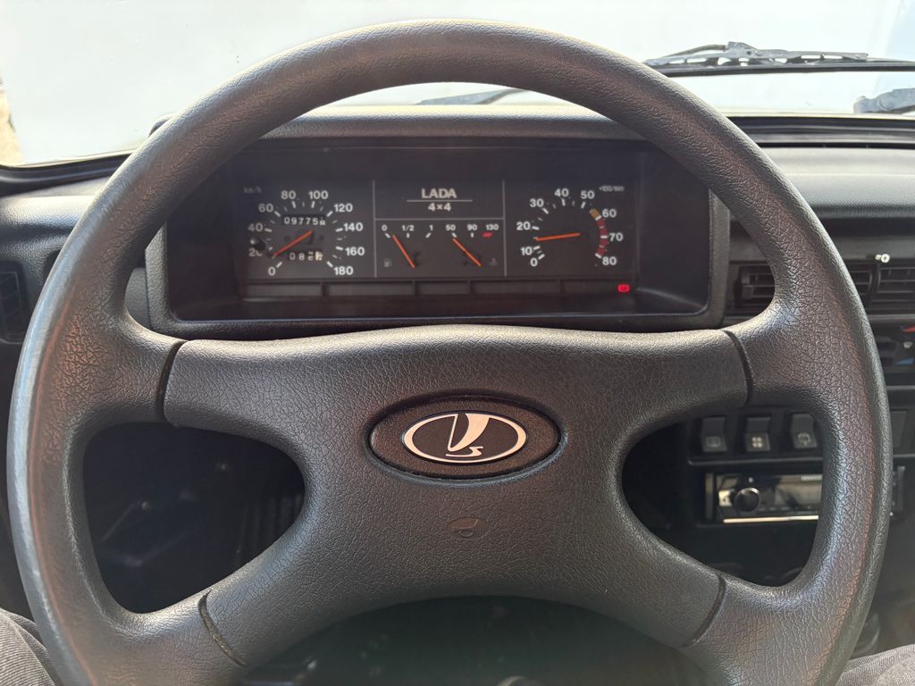 lada-niva-1-7-60kw-4x4-tazne - 6