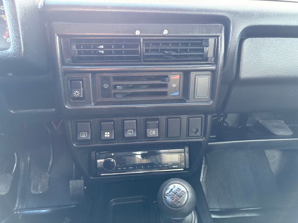 lada-niva-1-7-60kw-4x4-tazne - 8