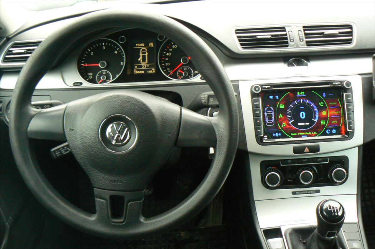 volkswagen-passat-variant-2-0-tdi-comfortline - 9