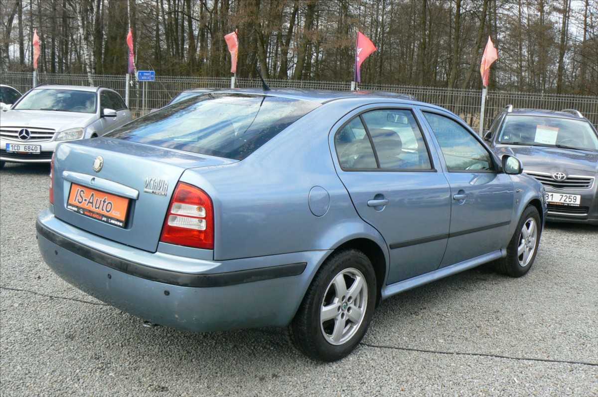 skoda-octavia-1-9-tdi-tour - 3