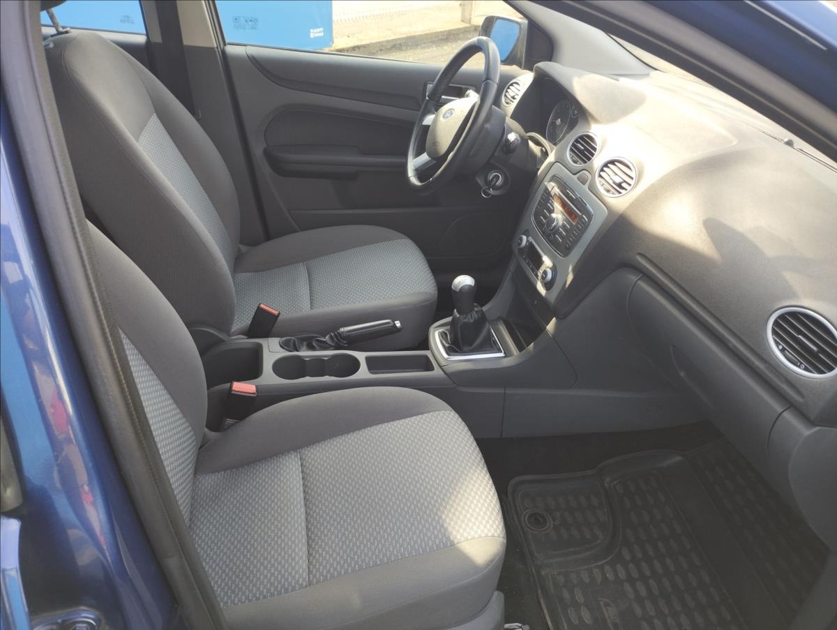 ford-focus-1-6-74kw - 7