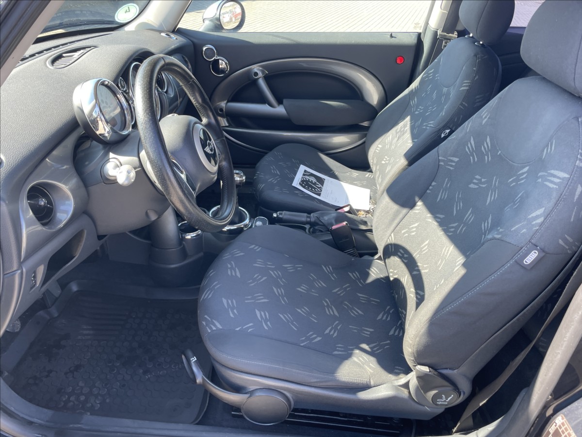 mini-one-1-6-i-66kw-shrnovaci-strecha - 6