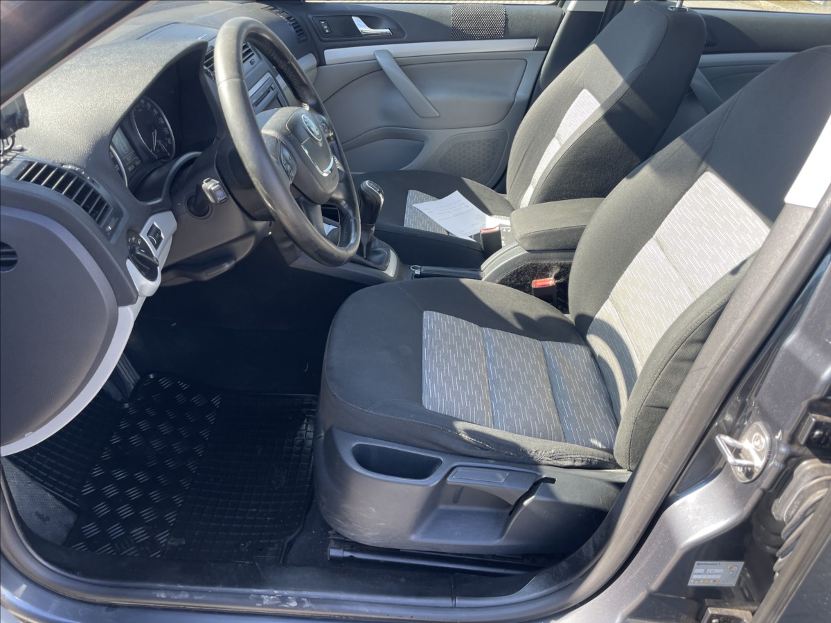 skoda-octavia-2-0-tdi-103kw-cfh-euro5 - 6