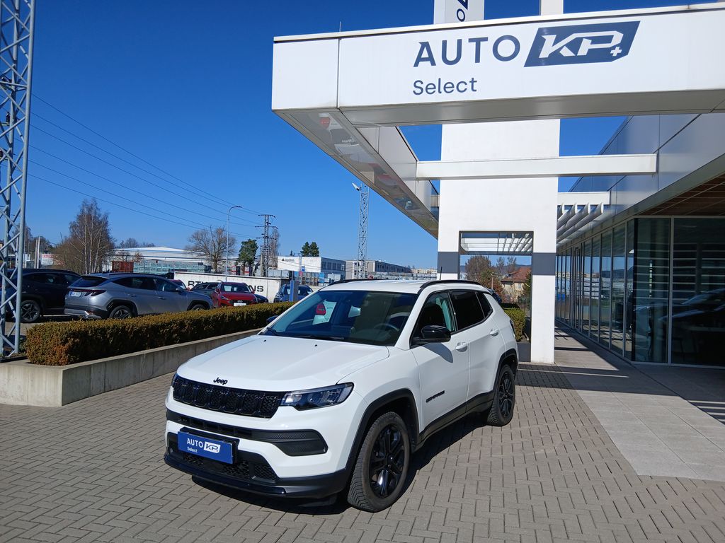Jeep Compass 1.5 e-Hybrid DCT Night Eagle