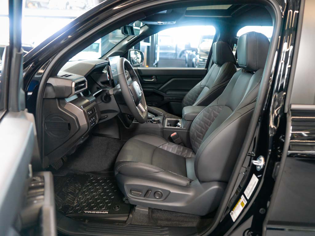 toyota-tacoma-2-4-trd-off-road-premium-4x4 - 9