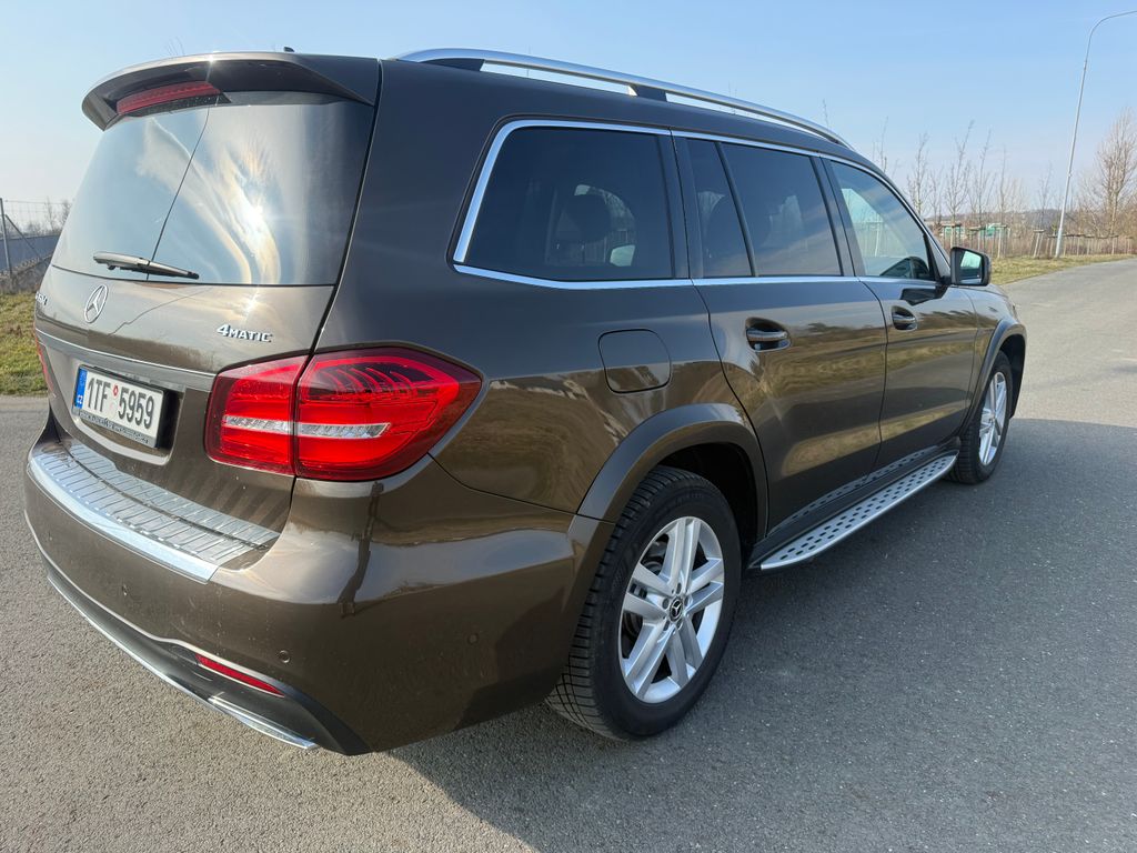 mercedes-benz-gls - 4