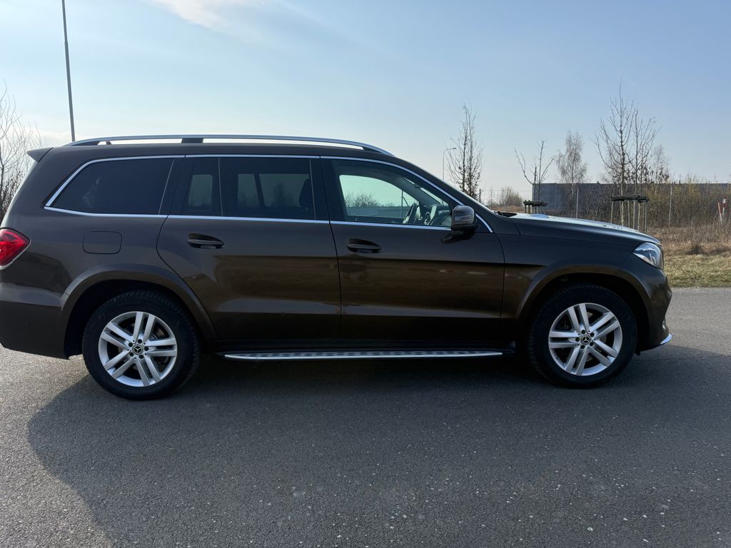 mercedes-benz-gls - 5