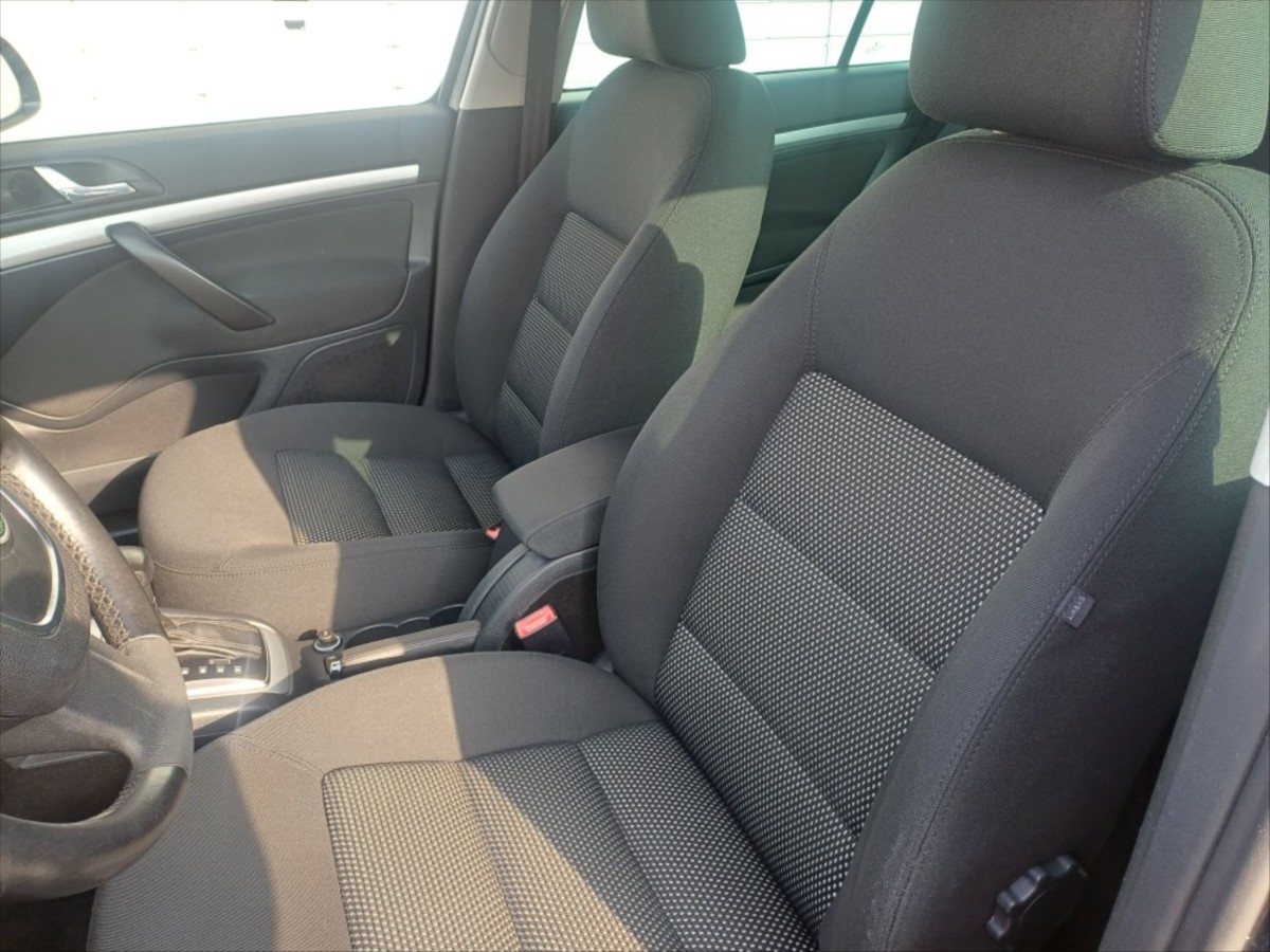 skoda-octavia-2-0-tdi-scout-4x4 - 7