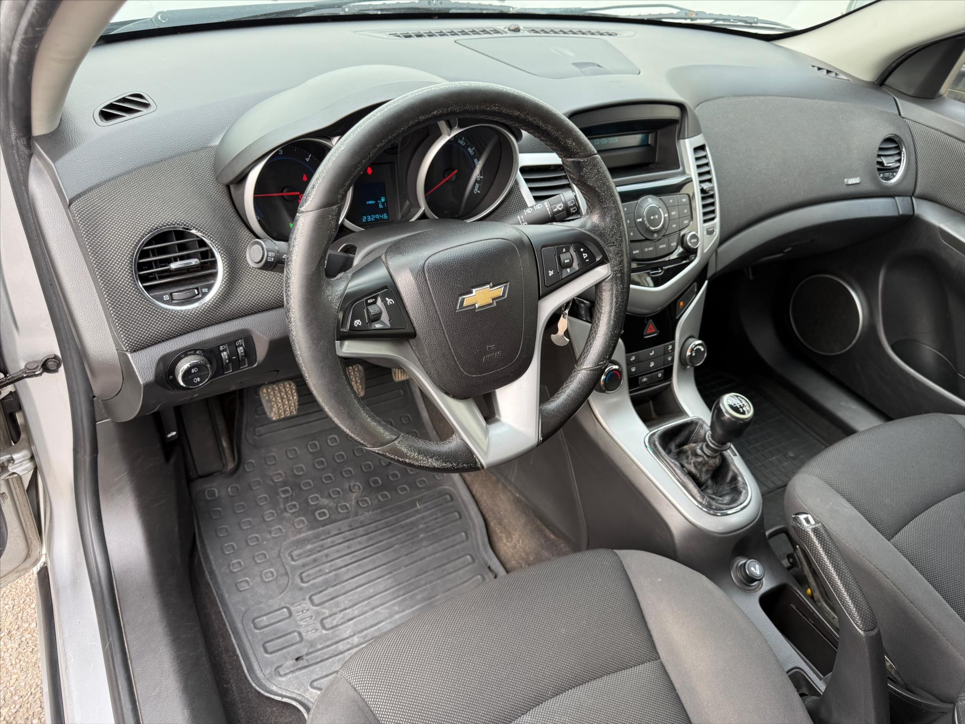 chevrolet-cruze-2-0-vcdi - 5